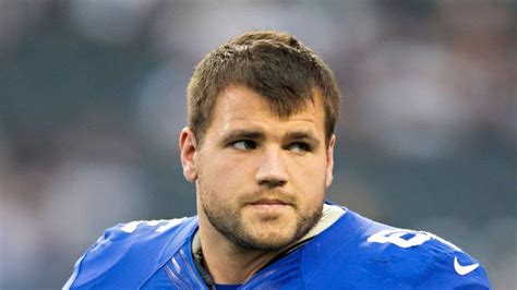 peyton hillis salary|Peyton Hillis